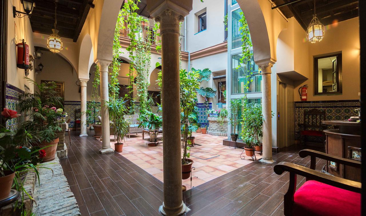 Hotel Patio De Las Cruces Sevilla Eksteriør billede